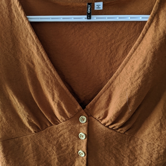 Crop top v neck - Picture 2 of 3